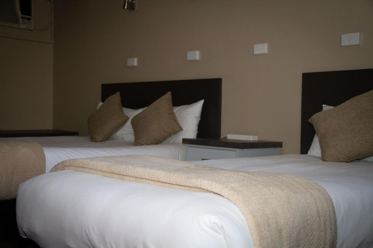 Astor Hotel Motel Олбері Екстер'єр фото