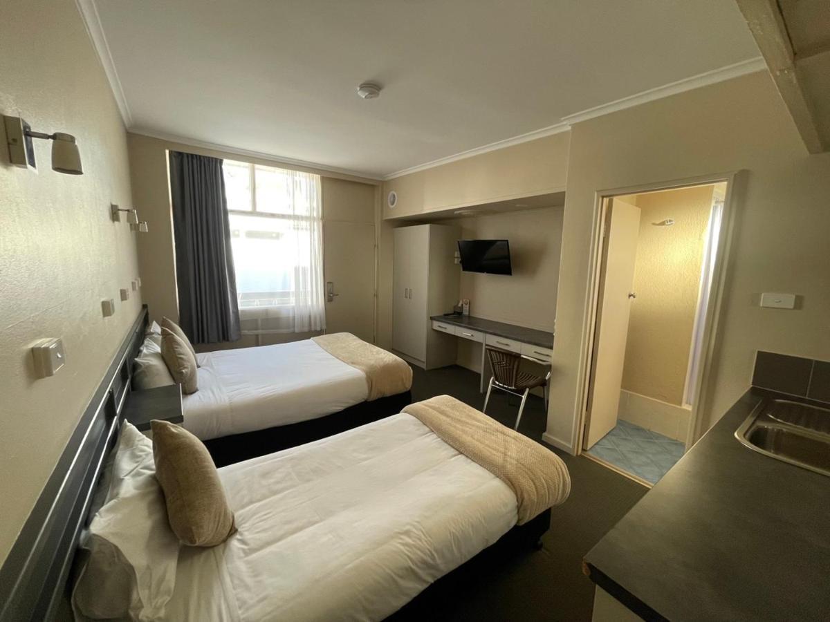 Astor Hotel Motel Олбері Екстер'єр фото