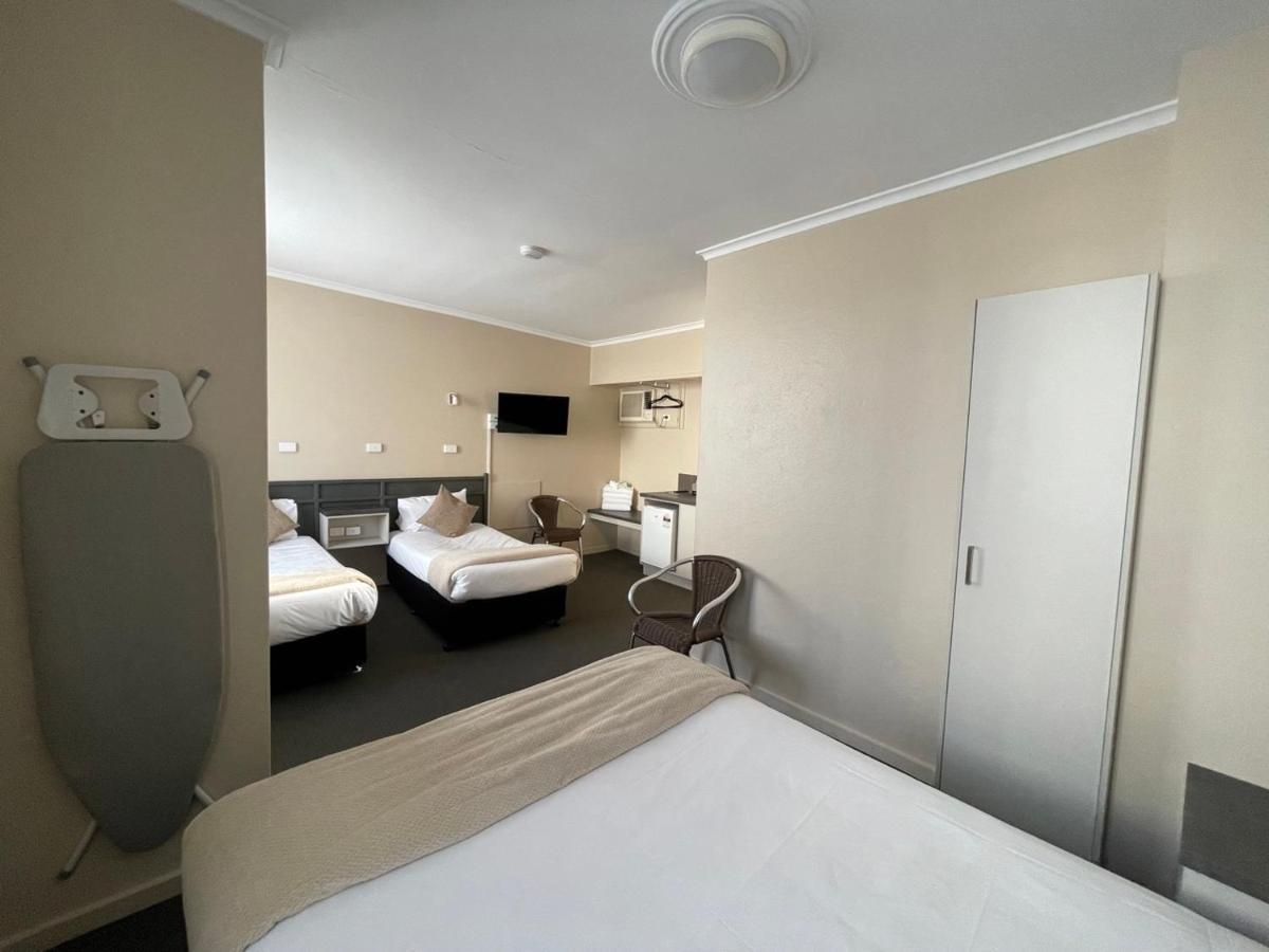 Astor Hotel Motel Олбері Екстер'єр фото