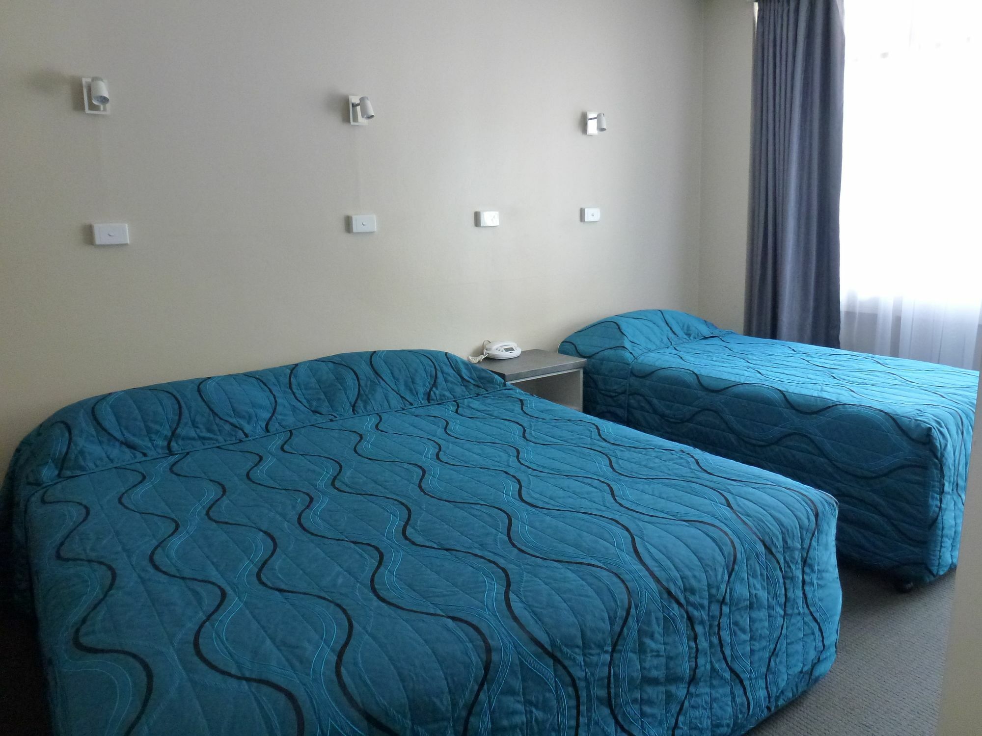 Astor Hotel Motel Олбері Екстер'єр фото